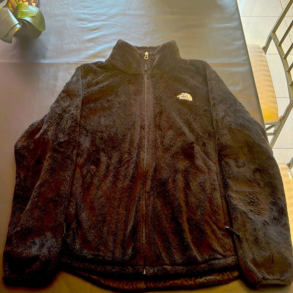 Women’s black North Face fleece jacket XL